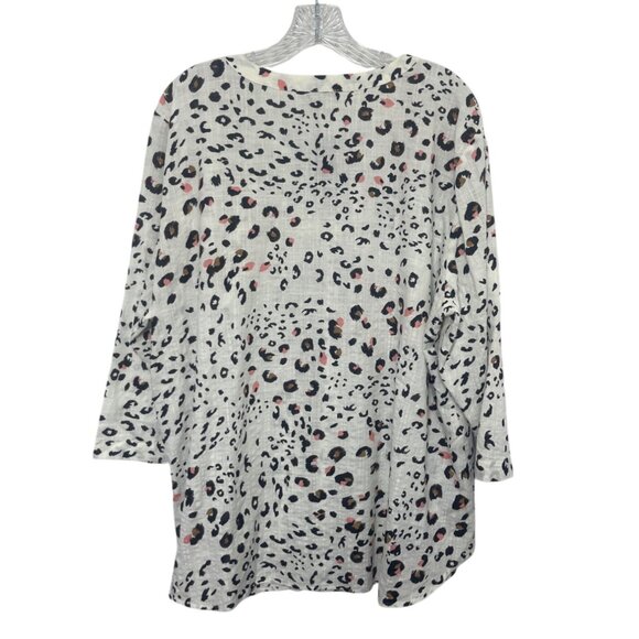 Van Heusen Animal Print Blouse Shirt Womens XXL Black White New 3/4 Sleeves - Picture 2 of 10